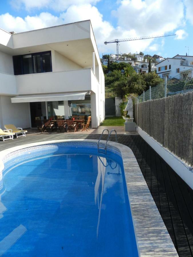 Villa Med Sitges Exterior photo
